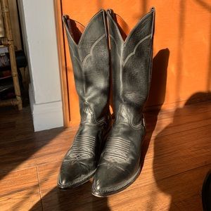 Black Vintage Thieves Market Western Boots